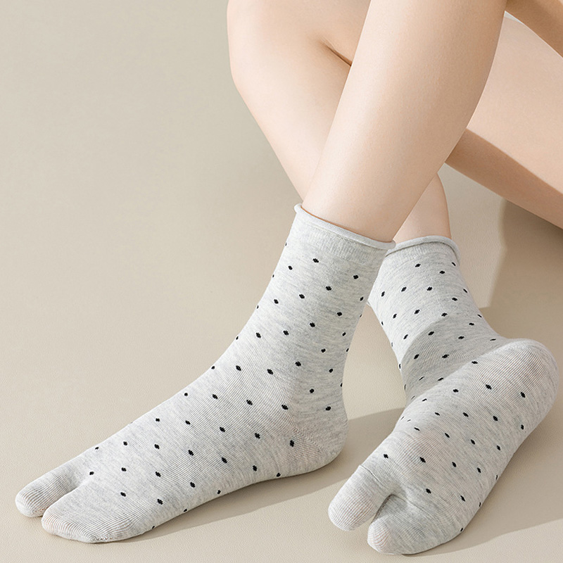 4 Pairs Japanese Cotton Split  - огляд і ціна Toe Sock Split